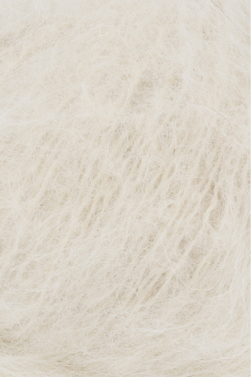 Lang Yarns Suri Alpaca – 25g / 100m – Offwhite (0094) – detail