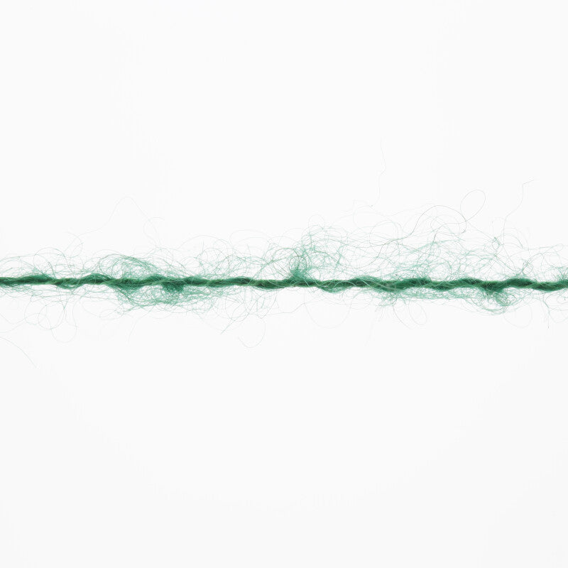 Lang Yarns Cashmere Dreams Yarn, 290m / 25g – Dark Green (0018), yarn strand