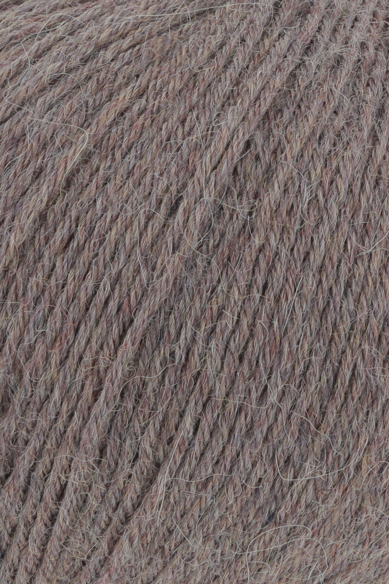 Lang Yarns Alpaca Soxx 6-ply Yarn, 390m / 150g – Dusky Pink Mélange (0023), yarn texture