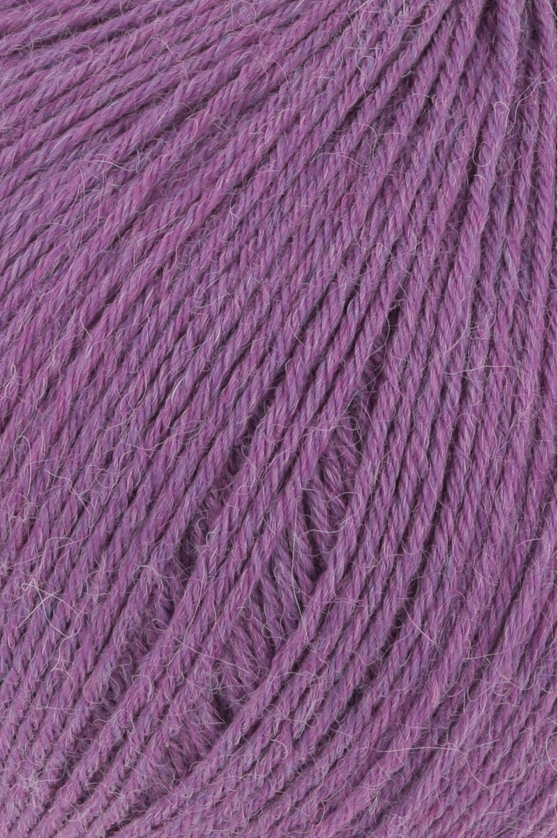 Lang Yarns Alpaca Soxx 6-ply Yarn, 390m / 150g – Clove Mélange (0066), yarn texture