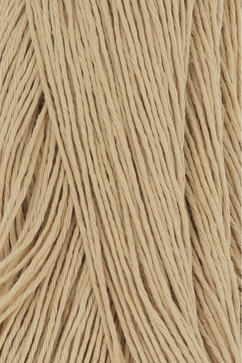 Lang Yarns Crealino – 50g / 165m – Camel (0039) – detail