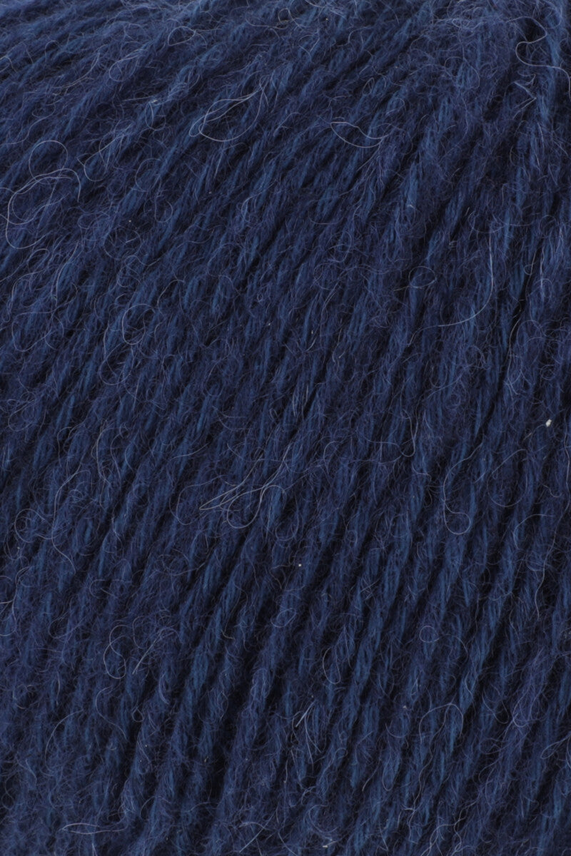 Lang Yarns Regina – 50g / 175m – Blue Marine (0035) – detail