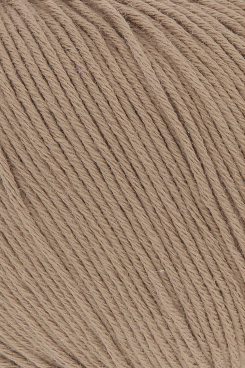Lang Yarns Baby Cotton – 50g / 180m – Chocolate Cream (0226) – detail