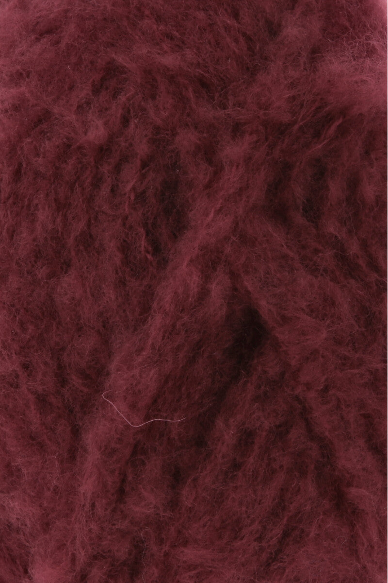 Lang Yarns Avalon – 50g / 82m – Wine Red (0062) – detail