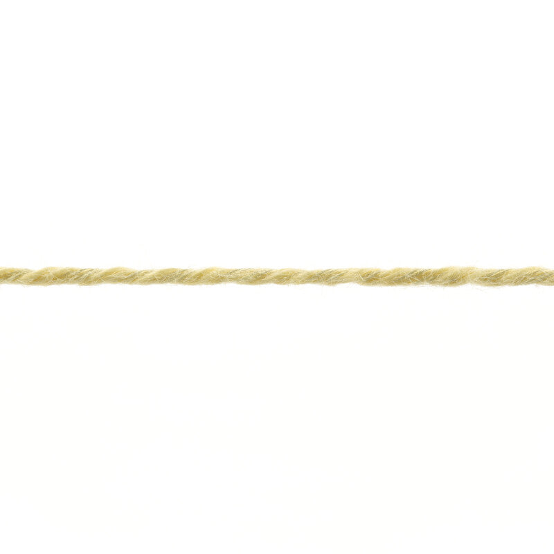 Lang Yarns Sweet – 50g / 135m – Yellow (0014) – yarn texture
