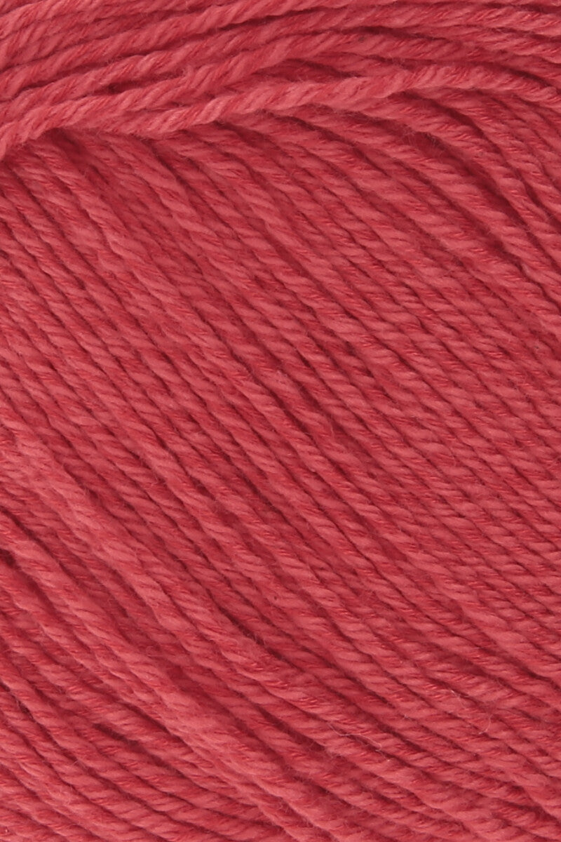 Lang Yarns Sweet – 50g / 135m – Red (0060) – detail