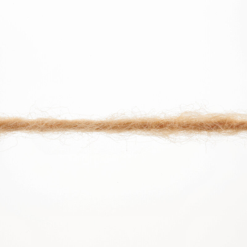 Lang Yarns Whisper – 50g / 125m – Tangerine (0159) – yarn texture