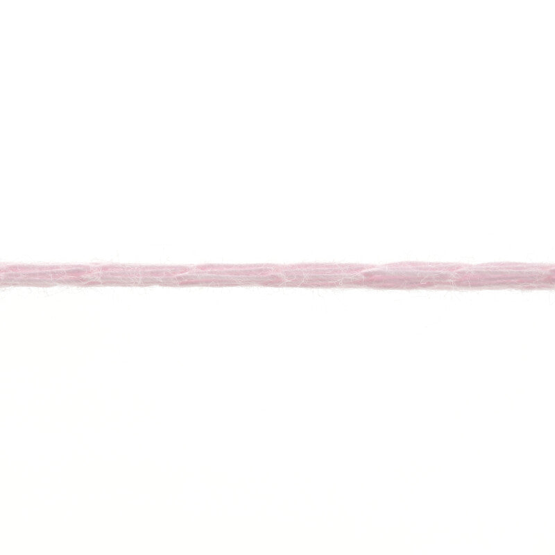 Lang Yarns Belle – 50g / 190m – Rose (0009) – yarn texture