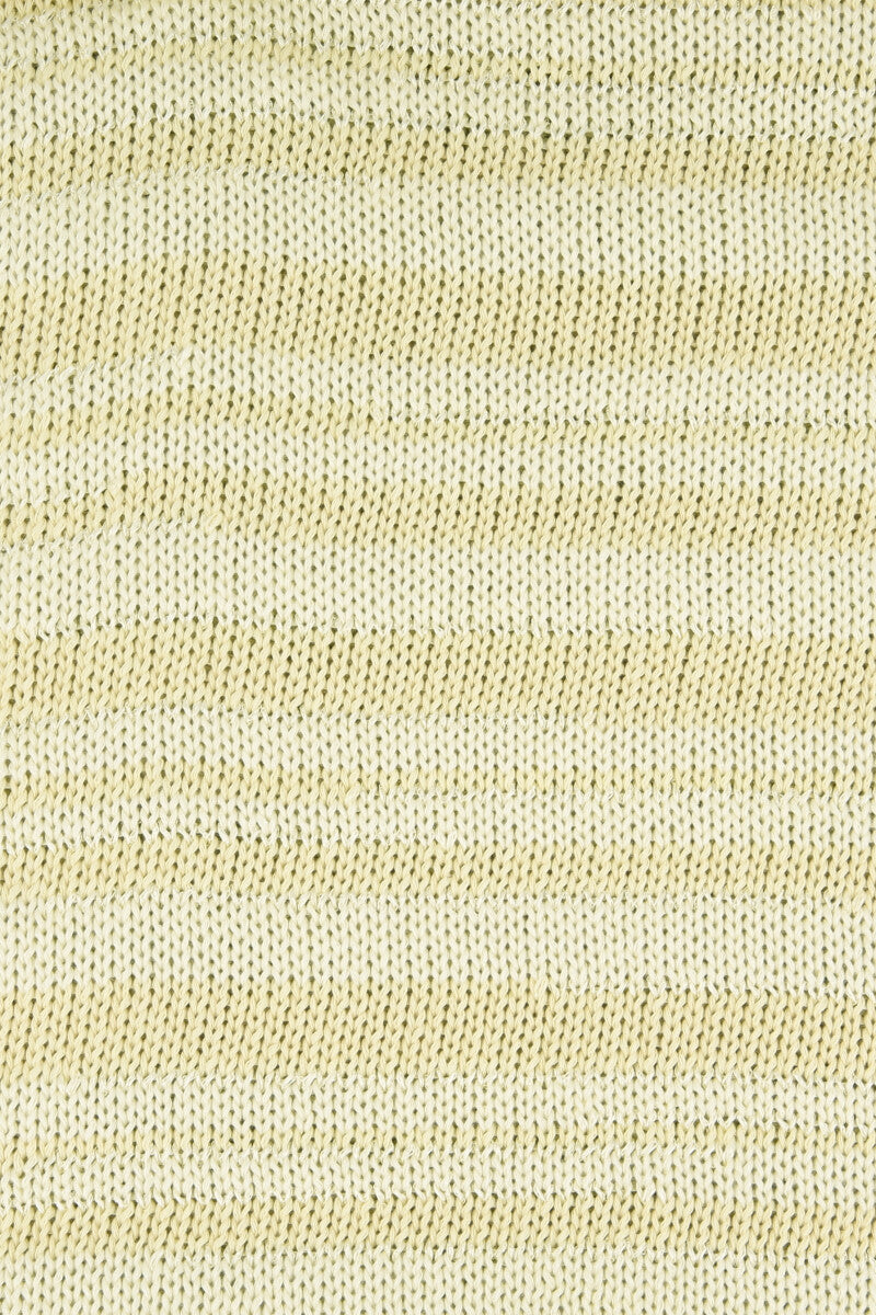 Lang Yarns Belle – 50g / 190m – Light Yellow (0013) – detail