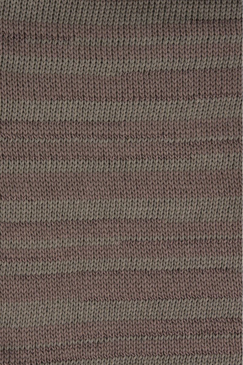 Lang Yarns Belle – 50g / 190m – Brown (0068) – detail