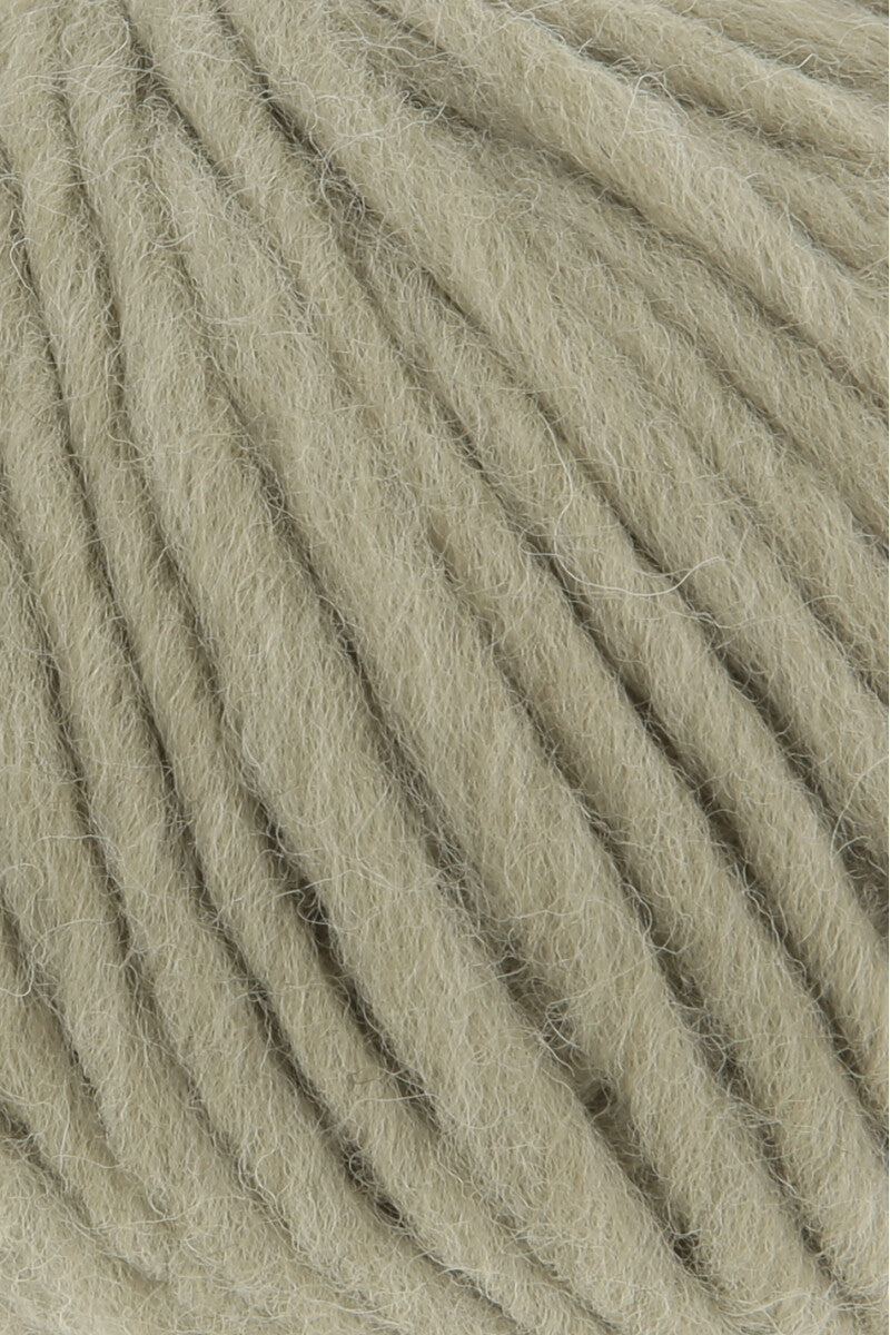 Lang Yarns Naturalis – 50g / 90m – Olive (0097) – detail