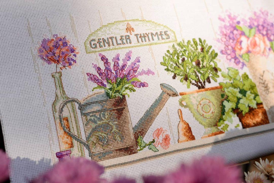 Relaxing Quite Times counted cross stitch kit with Aida fabric by Charivna mit.