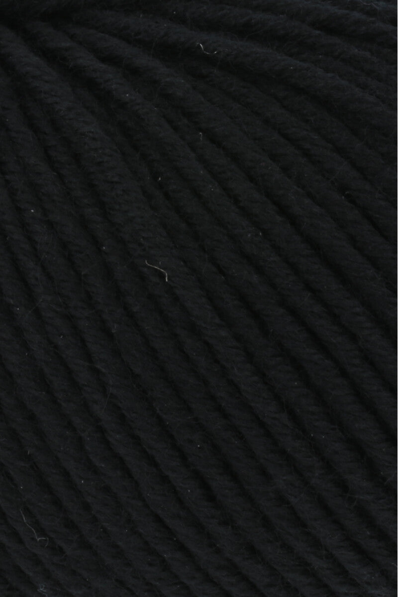 Lang Yarns Merino+ – 50g / 90m – Black (0004) – detail
