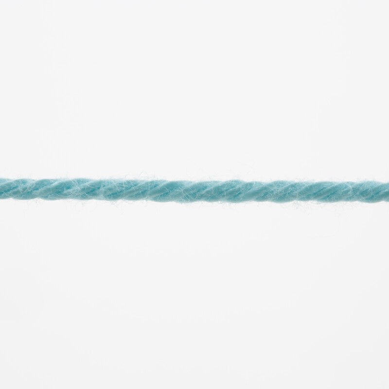 Lang Yarns Quattro – 50g / 120m – Light Turquoise (0078) – yarn texture