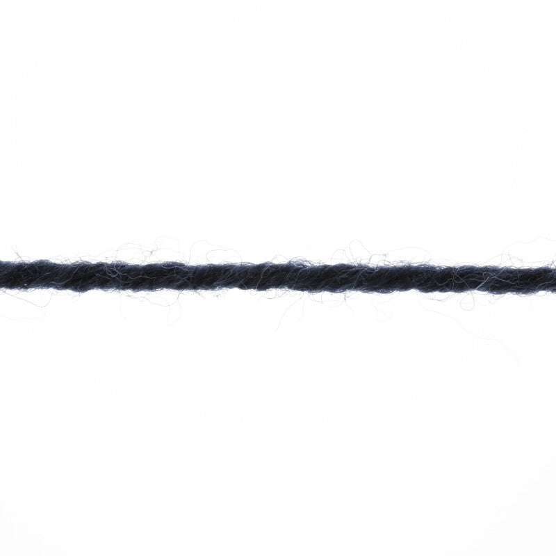 Lang Yarns Merino 150 Yarn, 150m / 50g – Navy (0025), yarn strand