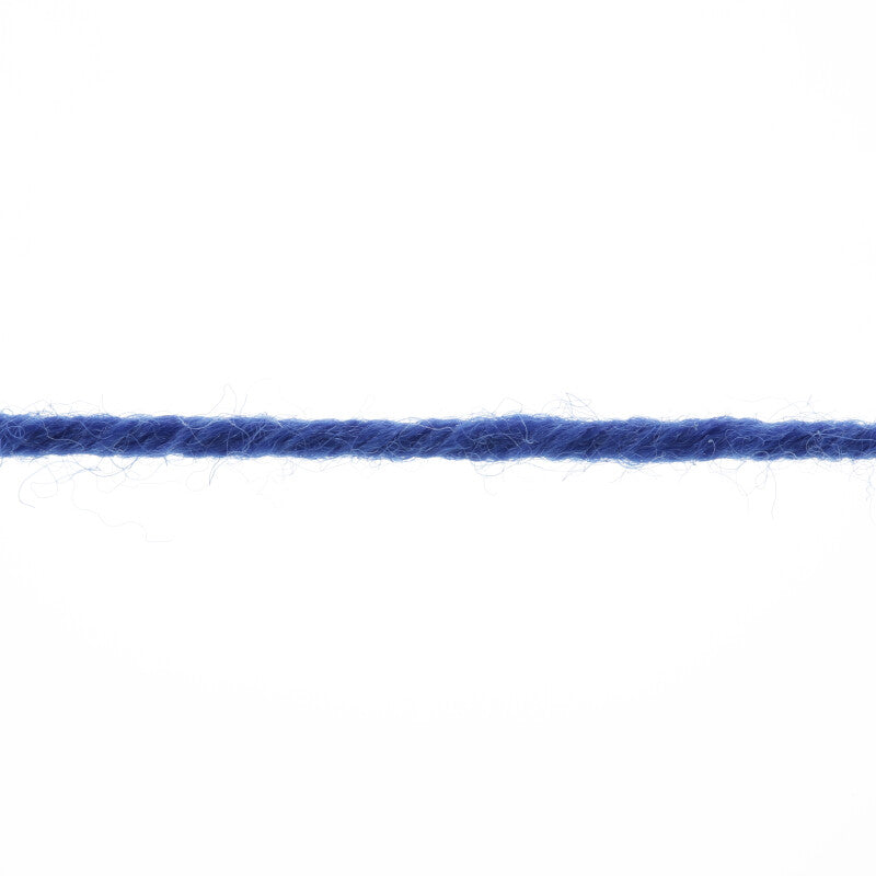 Lang Yarns Merino 150 Yarn, 150m / 50g – Royal (0106), yarn strand