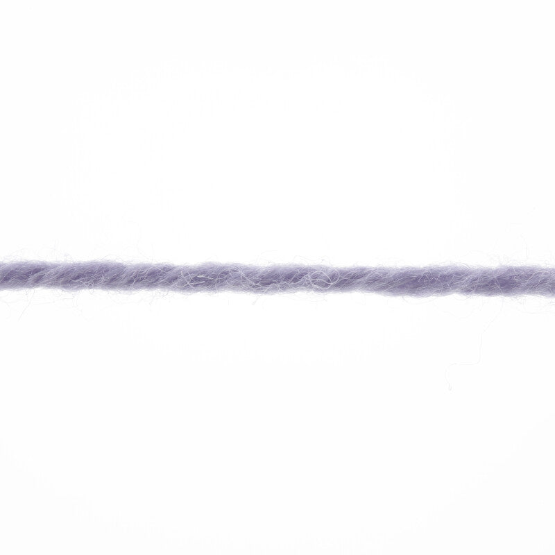 Lang Yarns Merino 150 Yarn, 150m / 50g – Lilac (0207), yarn strand
