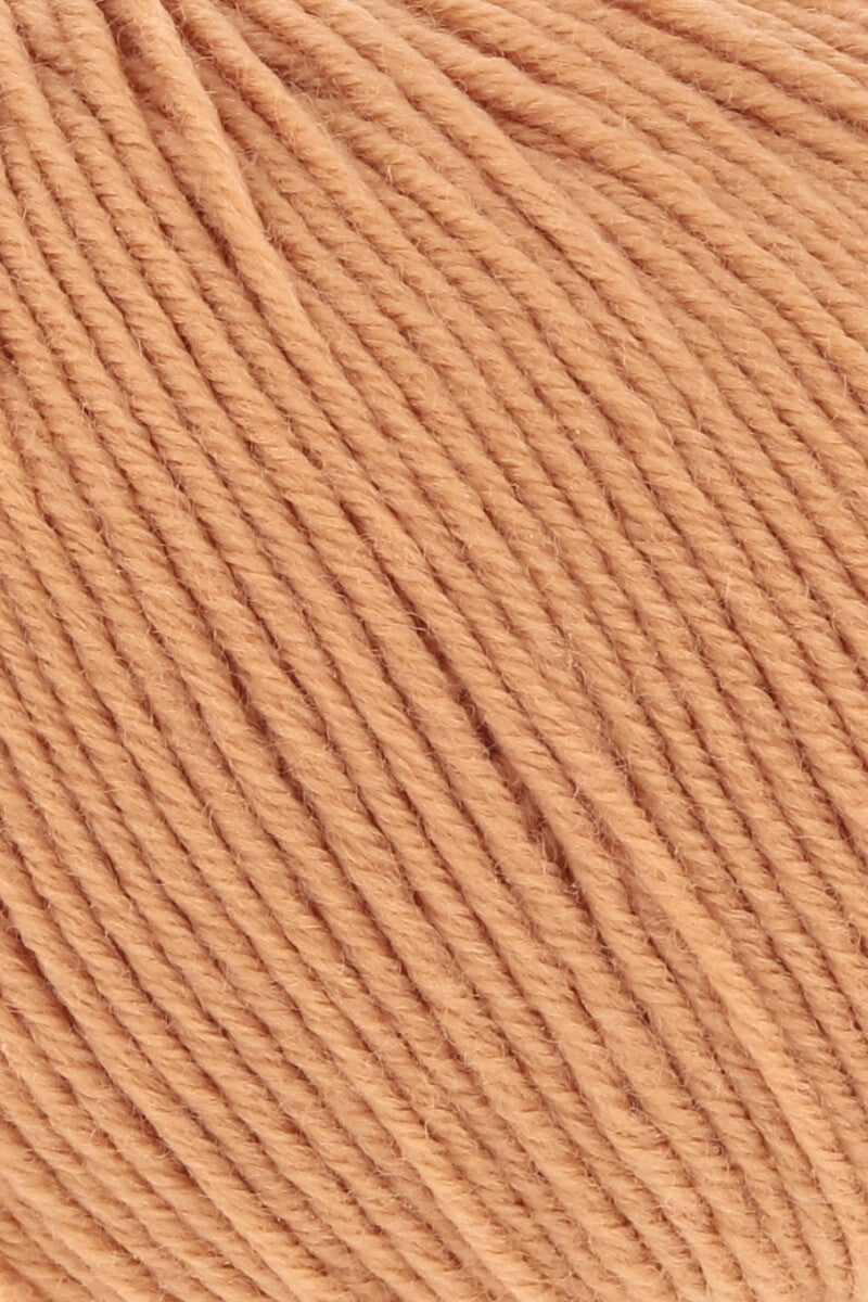 Lang Yarns Merino 150 Yarn, 150m / 50g – Tangerine (0559), yarn texture