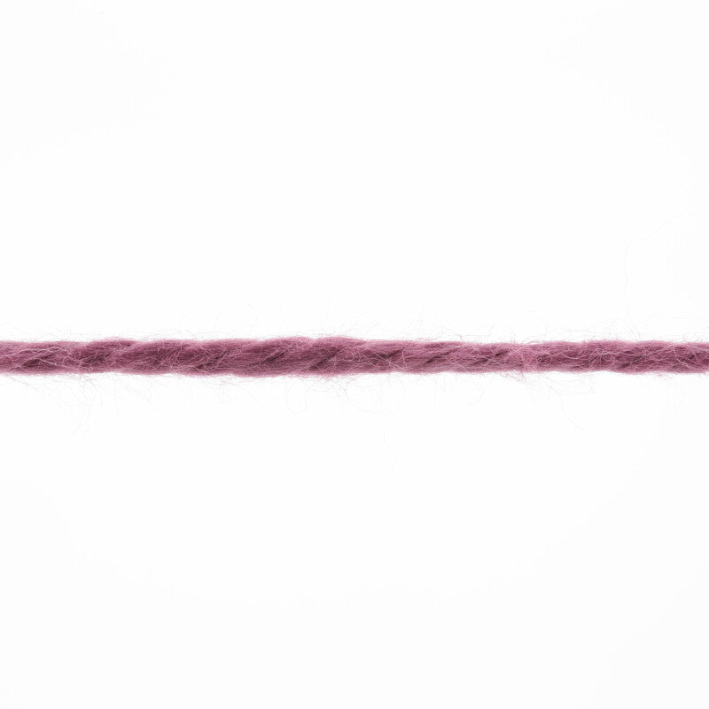 Lang Yarns Tissa – 50g / 80m – Bordeaux (0166) – yarn texture