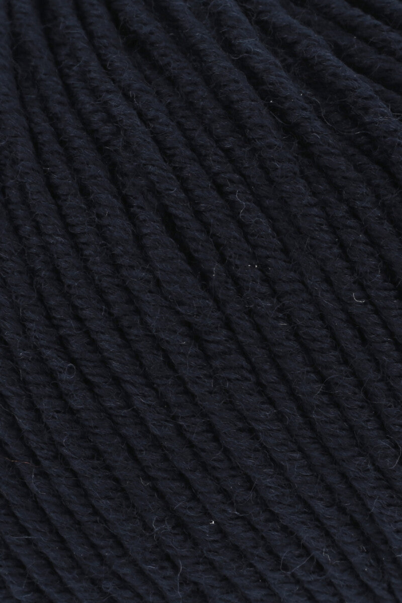 Lang Yarns Merino 120 Yarn, 120m / 50g – Night Blue (0025), yarn texture