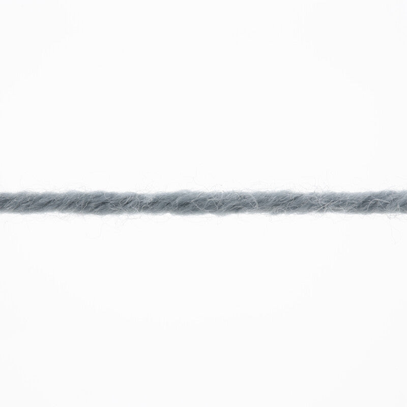 Lang Yarns Merino 120 Yarn, 120m / 50g – Mouse Grey (0124), yarn strand