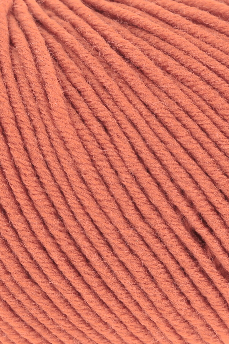 Lang Yarns Merino 120 Yarn, 120m / 50g – Tangarine (0159), yarn texture