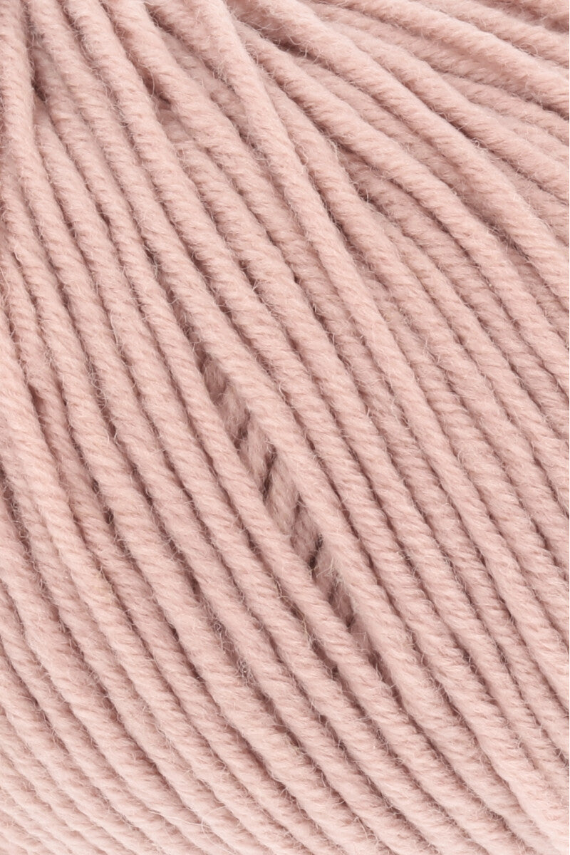 Lang Yarns Merino 120 Yarn, 120m / 50g – Pink Powder (0209), yarn texture