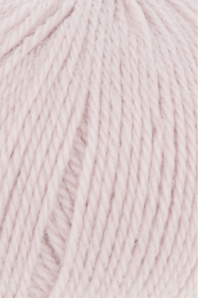 Lang Yarns Baby Alpaca Yarn, 170m / 50g – Rose (0009), yarn texture