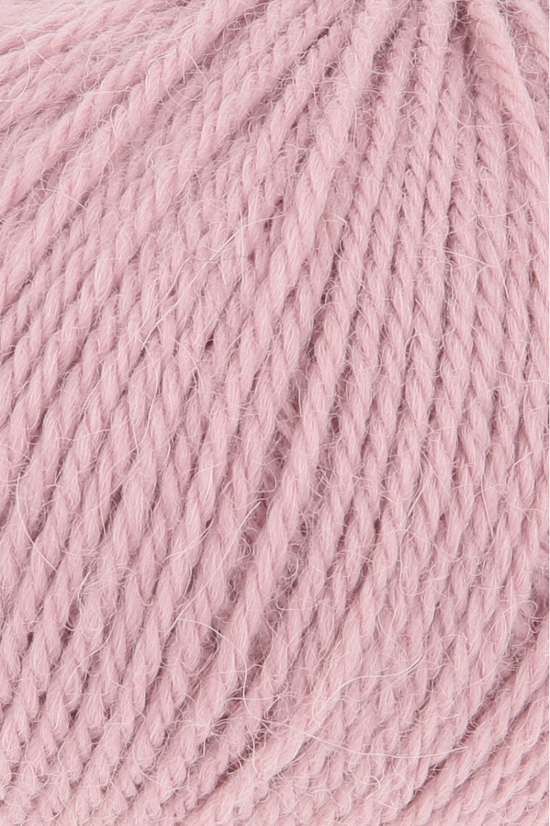 Lang Yarns Baby Alpaca Yarn, 170m / 50g – Flamingo (0119), yarn texture