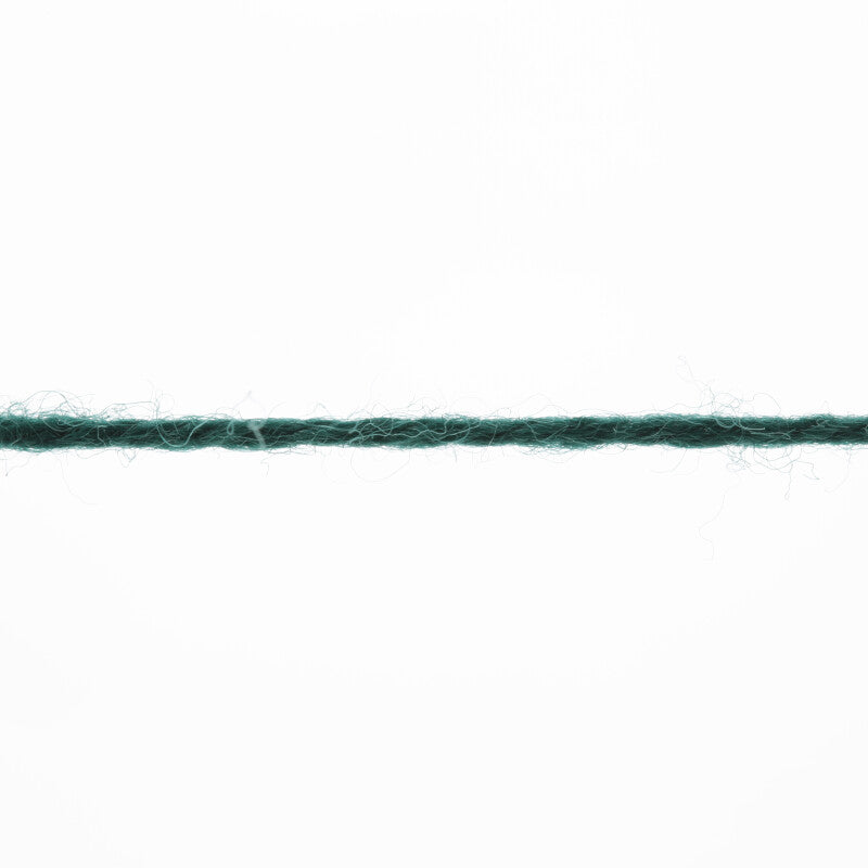 Lang Yarns Merino 200 Bébé Yarn, 203m / 50g – Fir (0318), yarn strand
