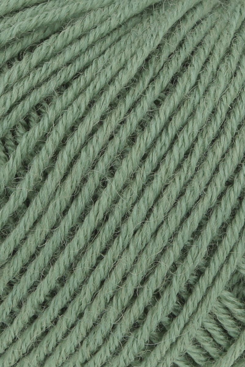 Lang Yarns Atlantis – 50g / 135m – Ivy (0091) – detail