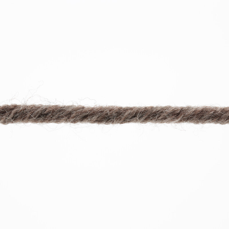 Lang Yarns Merino 70 – 50g / 70m – Sand Mélange (0196) – yarn texture