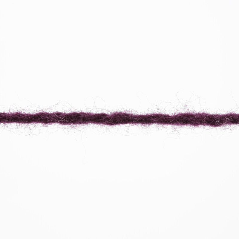 Lang Yarns Cashmere Premium Yarn, 115m / 25g – Wine (0080), yarn strand
