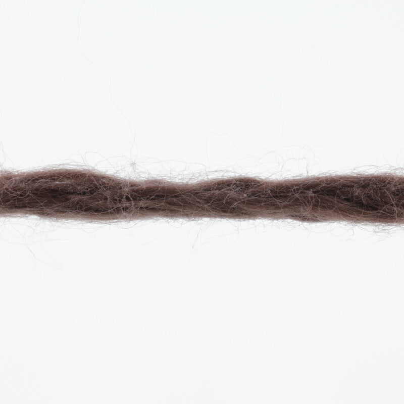 Lang Yarns Amira – 50g / 100m – Clove Brown (0087) – yarn texture