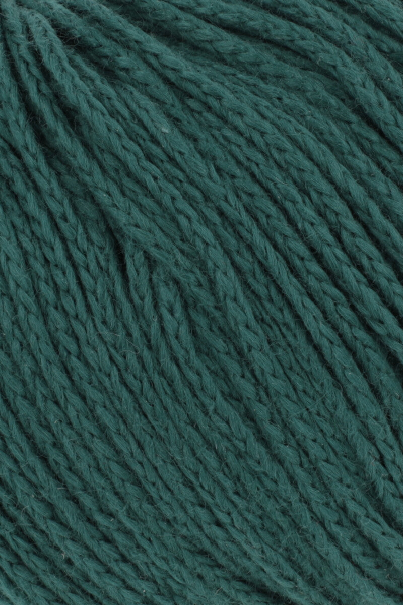 Lang Yarns Norma – 50g / 135m – Dark Green (0018) – detail