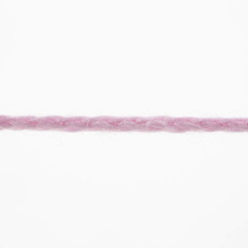 Lang Yarns Norma – 50g / 135m – Flamingo (0019) – yarn texture