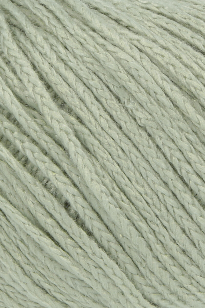 Lang Yarns Norma – 50g / 135m – Sage (0092) – detail