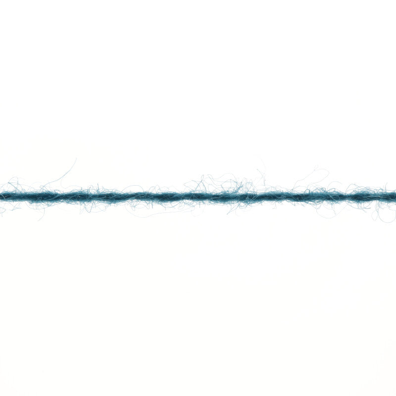 Lang Yarns Cashmere Extra Lace – 25g / 320m – Petrol (0088) – yarn texture