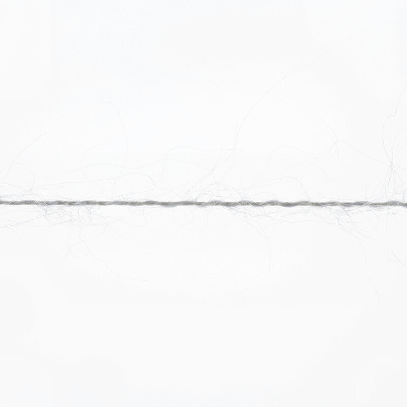 Lang Yarns Lace Yarn, 310m / 25g – Silver (0023), yarn strand