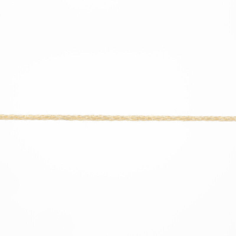 Lang Yarns Marisa – 100% Egyptian cotton yarn, 50g/210m – Banana (0049) – yarn texture