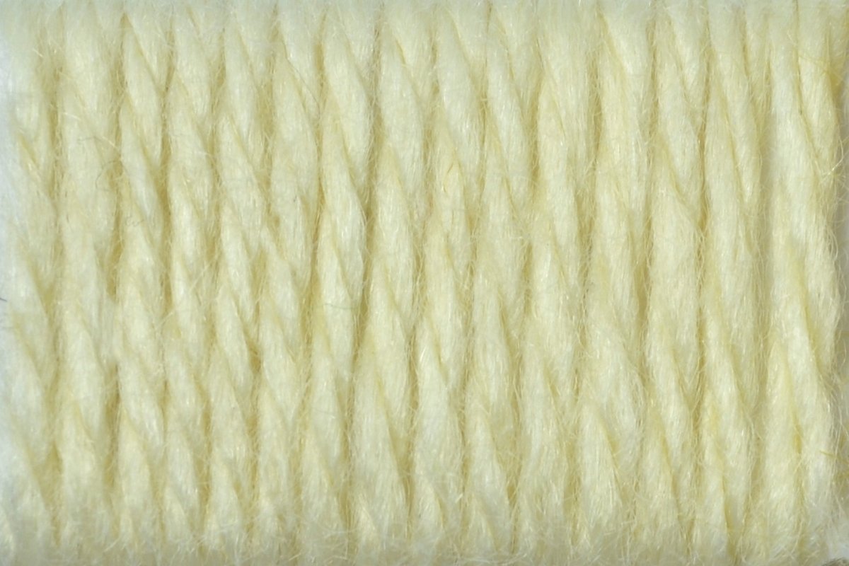 Círculo La Seda - Shimmering Acrylic - Wool Yarn (100g) - Leo Hobby