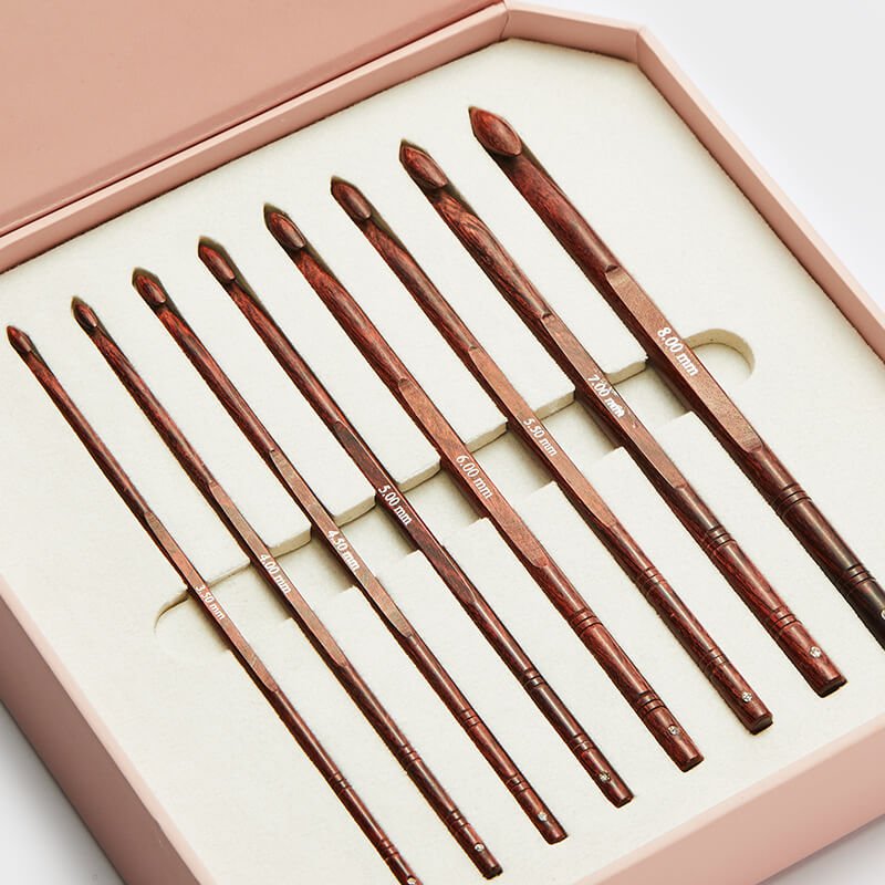 Symfonie Rose Crochet Hook Set – KnitPro | 8 Rosewood Hooks in Gift Box (20719) - Leo Hobby Marketplace