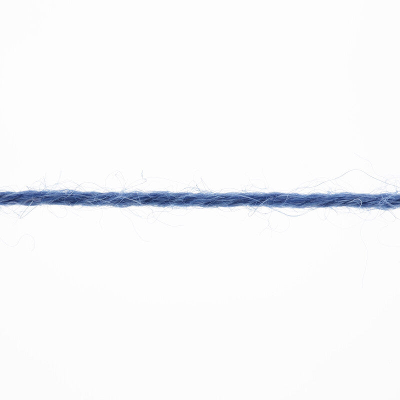 Lang Yarns Alpaca Soxx 4-ply Yarn, 390m / 100g – Blue (0010), yarn strand