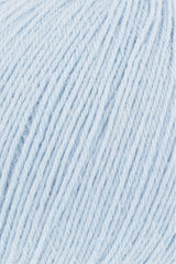 Lang Yarns Alpaca Soxx 4-ply Yarn, 390m / 100g – Light Blue (0021), yarn texture
