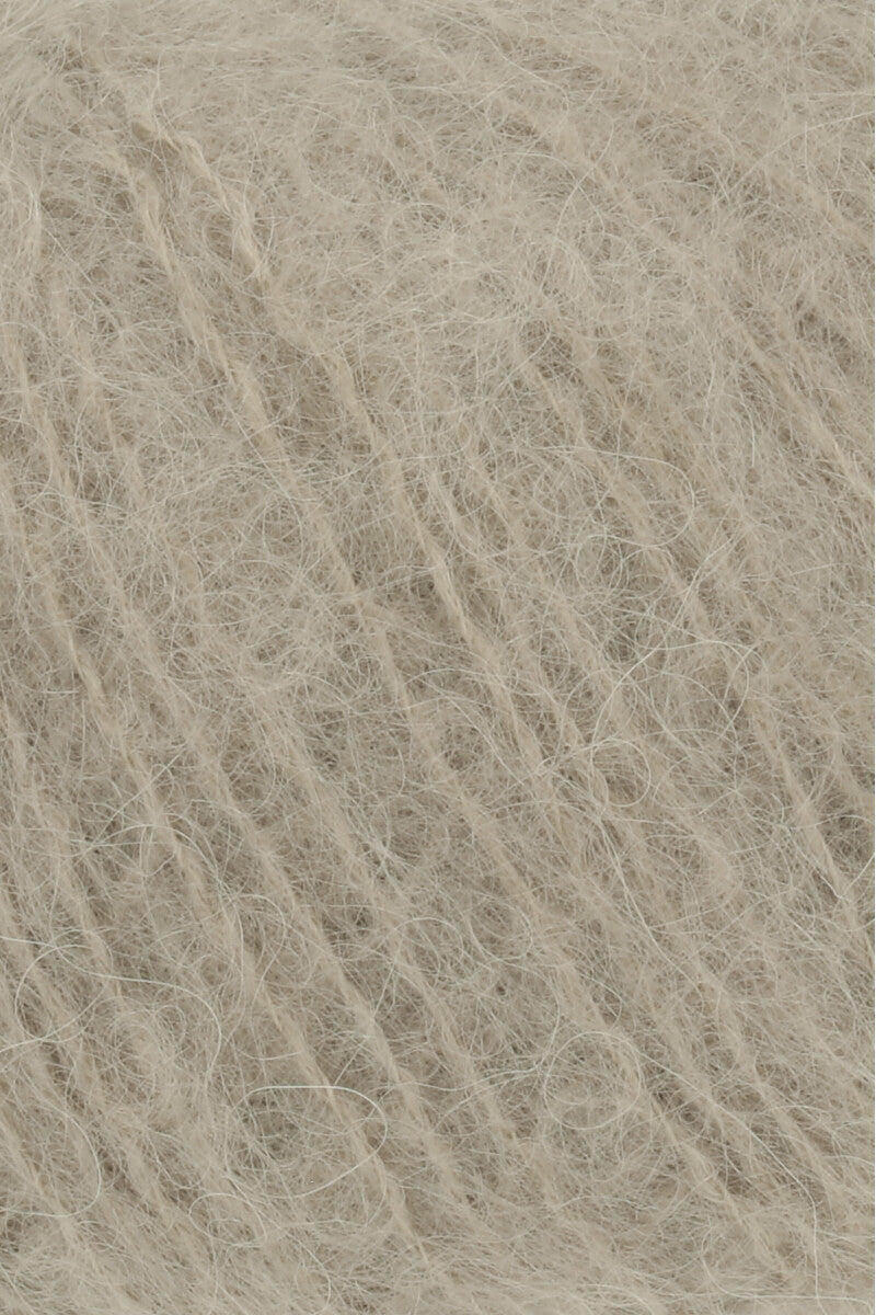 Lang Yarns Suri Alpaca – 25g / 100m – Camel (0067) – detail