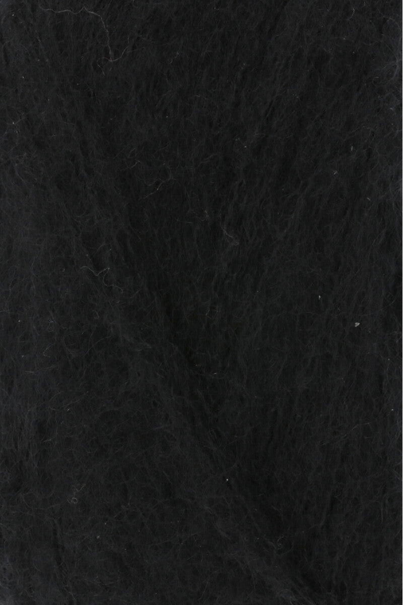 Lang Yarns Cashmere Dreams Yarn, 290m / 25g – Black (0004), yarn texture