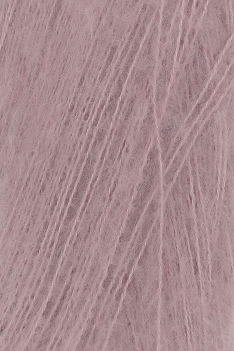Lang Yarns Cashmere Dreams Yarn, 290m / 25g – Rose Quartz (0109), yarn texture