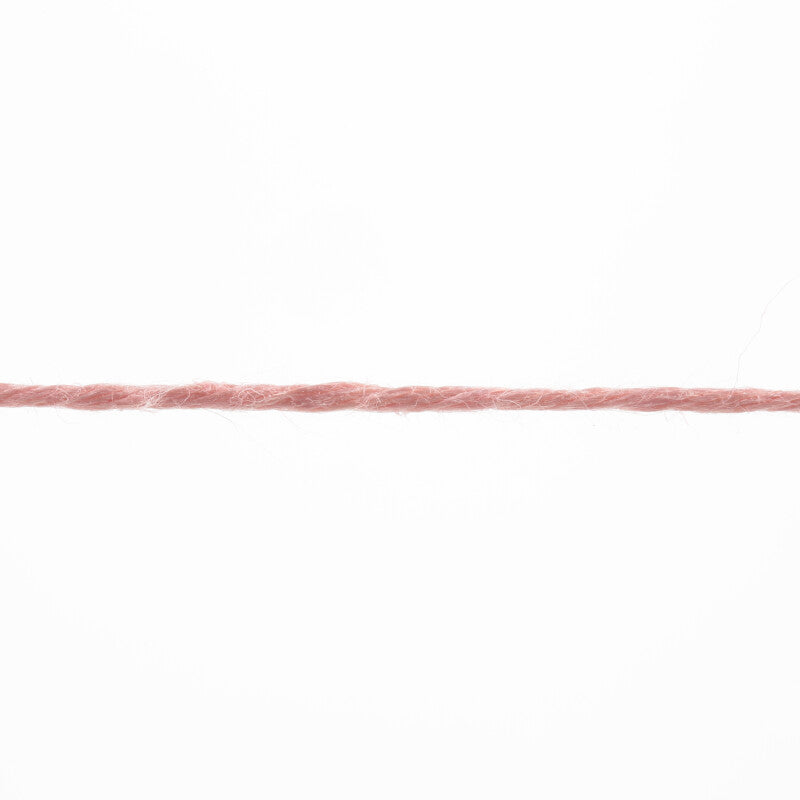 Lang Yarns Crealino – 50g / 165m – Rose (0019) – yarn texture