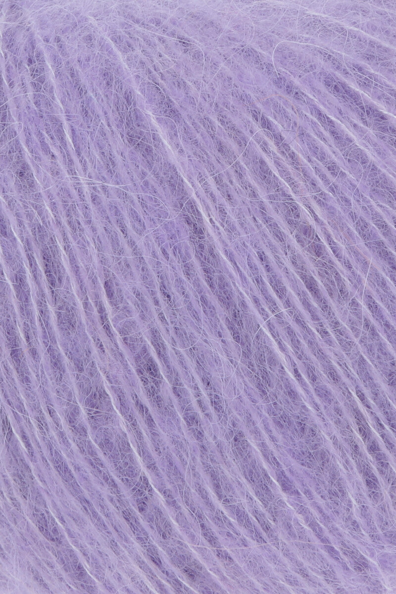 Lang Yarns Zen – 25g / 200m – Light Lilac (0146) – detail