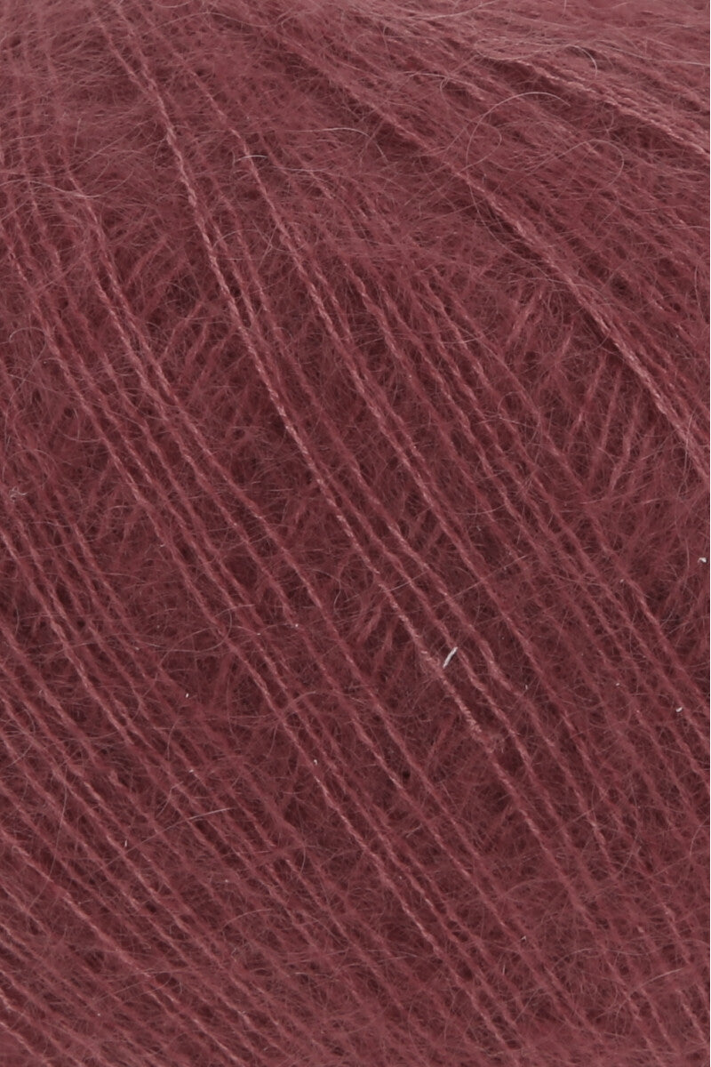 Lang Yarns Mohair 21 Yarn, 375m / 25g – Dark Red (0063), yarn texture